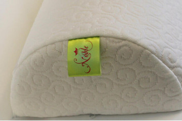 Подушка під спину Highfoam Noble Sideroll