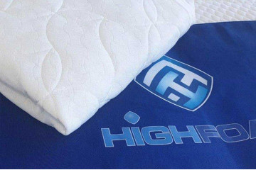 Наматрацник з еластичними фіксаторами