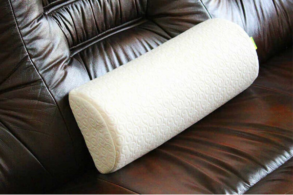 Подушка під спину Highfoam Noble Sideroll, розмір L (Розпродаж) Подушка під спину Highfoam Noble Sideroll, розмір L (Розпродаж)
