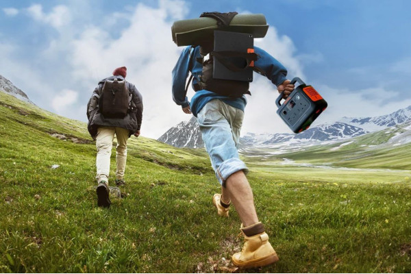 Портативна електростанція Jackery Explorer 1000 Plus